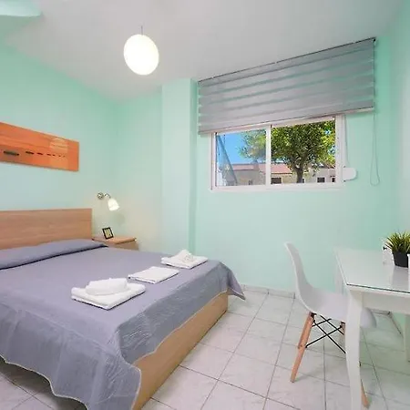 Golden Beach Maisonettes *