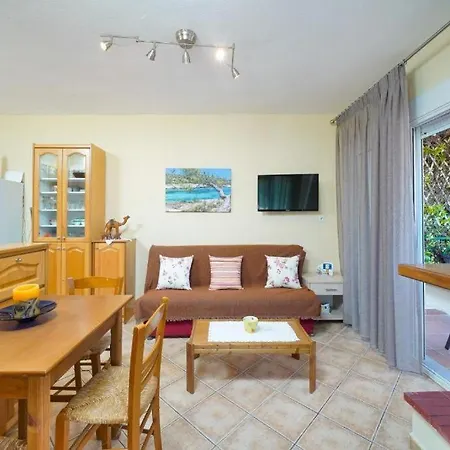 Golden Beach Maisonettes Feriehus *