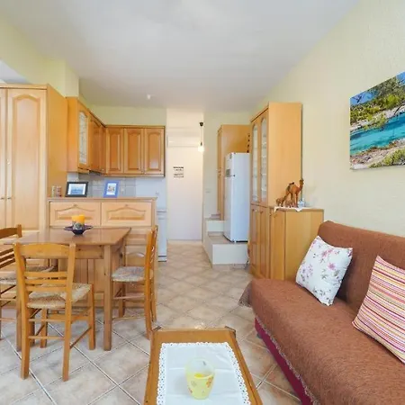 Golden Beach Maisonettes Feriehus *